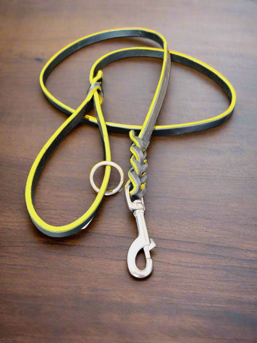 Black / yellow english bridle leather leash